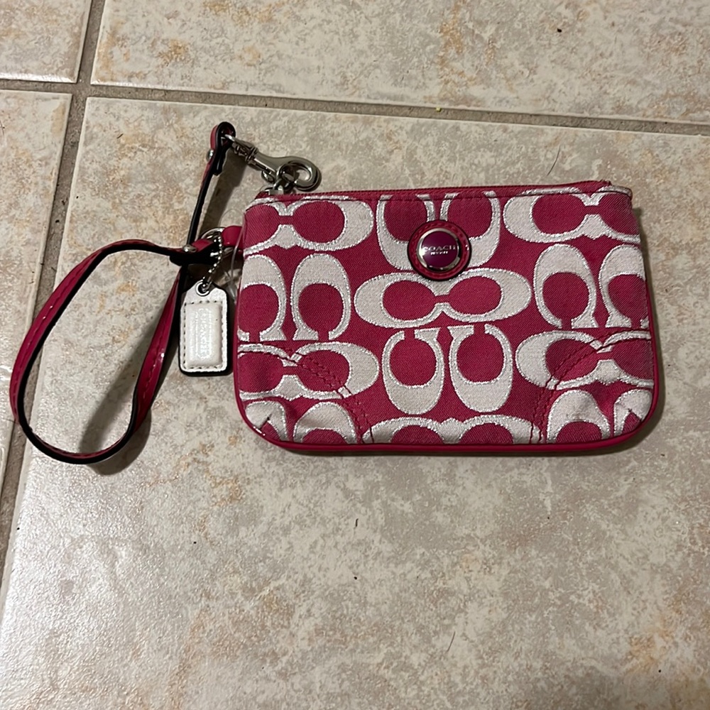 Coach Wristlet Small Pink and Silver